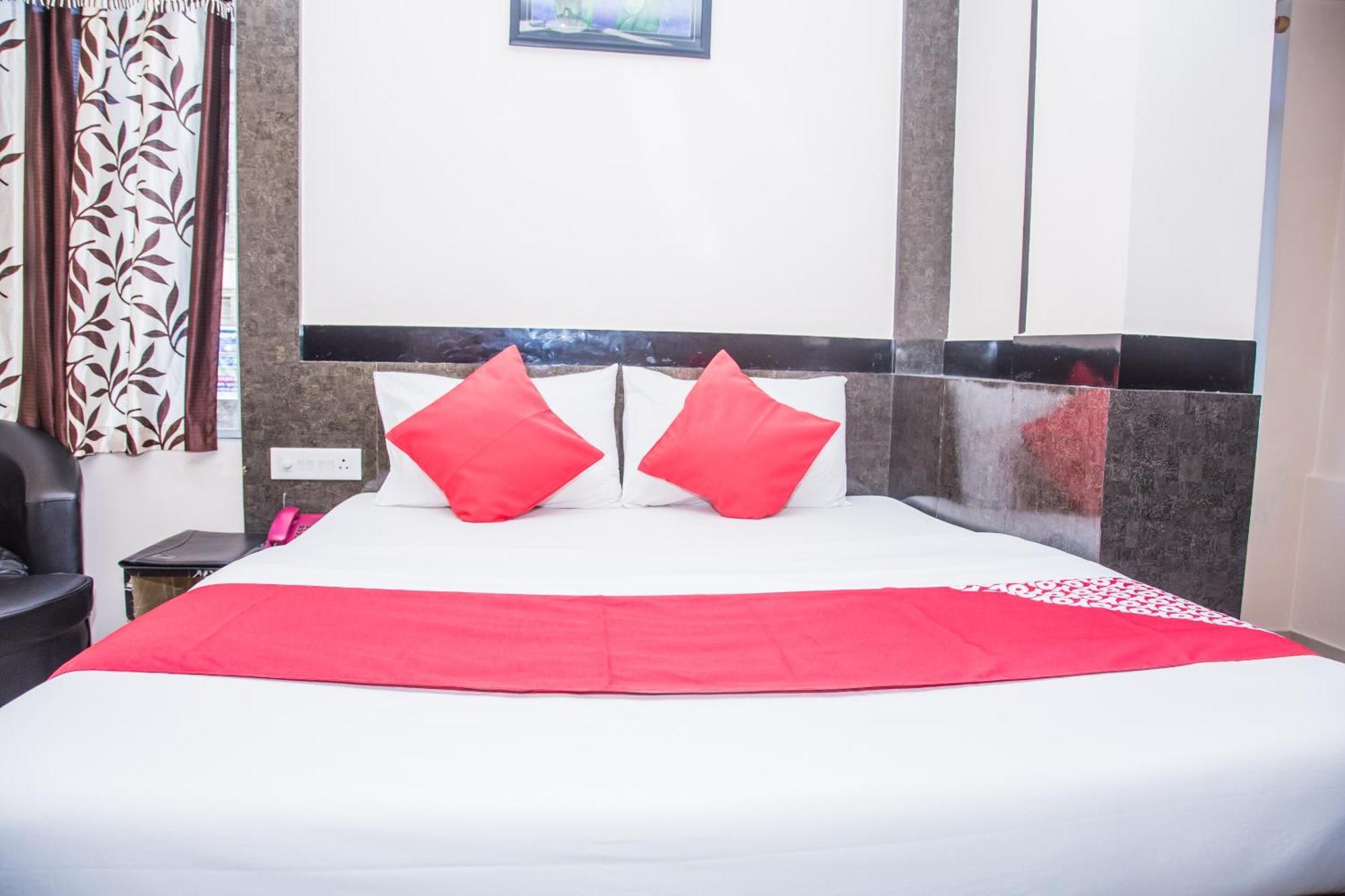 Oyo Hotel Executive Inn Agartala Exterior foto